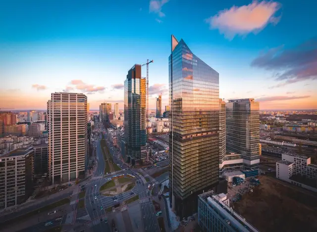 Skyliner I Warsaw — zdjęcie budynku